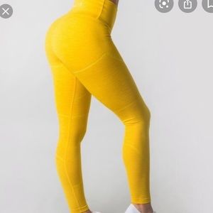 Alphalete Revival Leggings